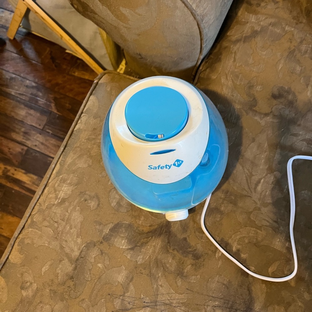 Humidifier - Picture 3 of 6